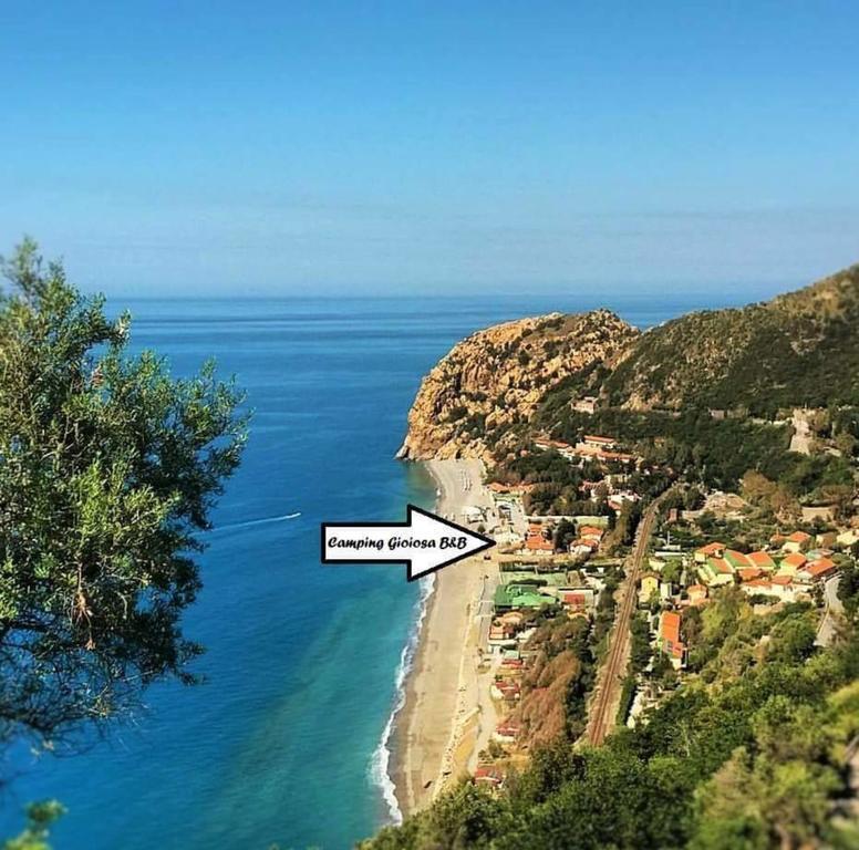 Camping B&B Gioiosa Gioiosa Marea Zewnętrze zdjęcie