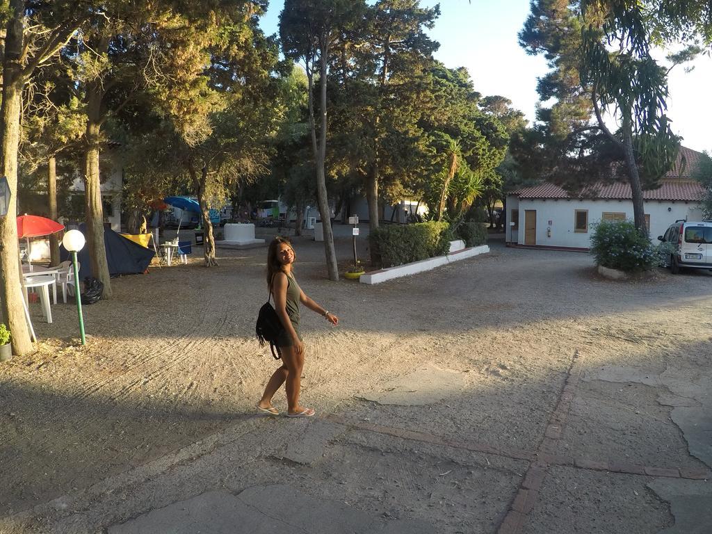Camping B&B Gioiosa Gioiosa Marea Zewnętrze zdjęcie