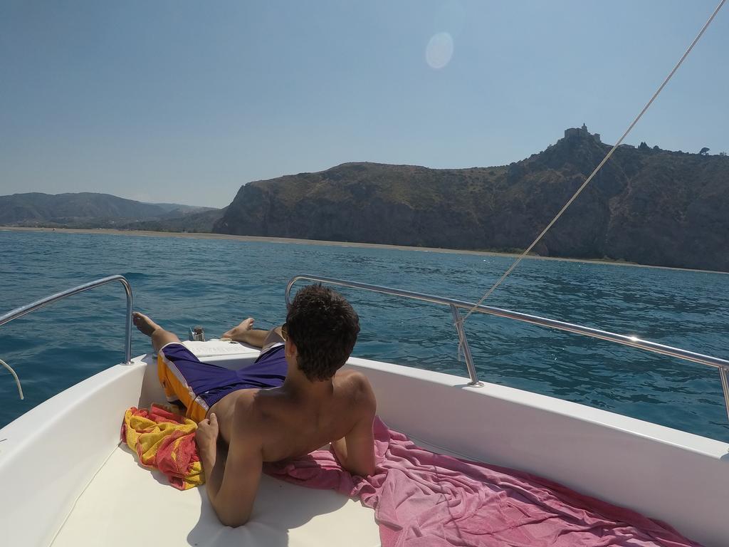 Camping B&B Gioiosa Gioiosa Marea Zewnętrze zdjęcie