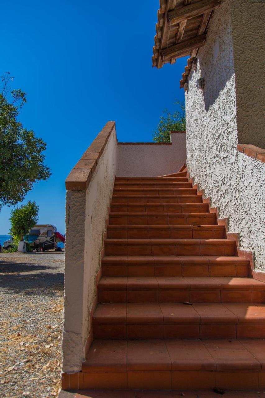 Camping B&B Gioiosa Gioiosa Marea Zewnętrze zdjęcie