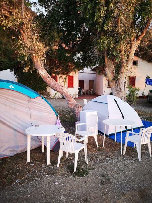 Camping B&B Gioiosa Gioiosa Marea Zewnętrze zdjęcie