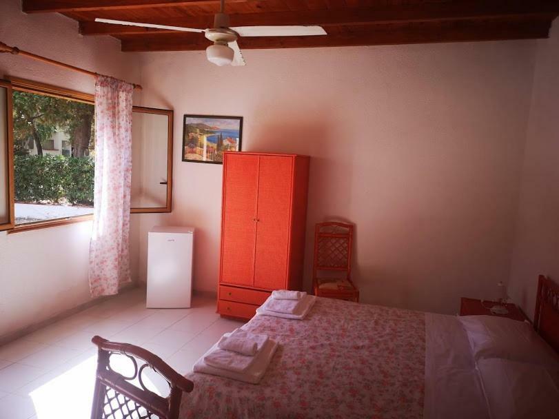 Camping B&B Gioiosa Gioiosa Marea Zewnętrze zdjęcie